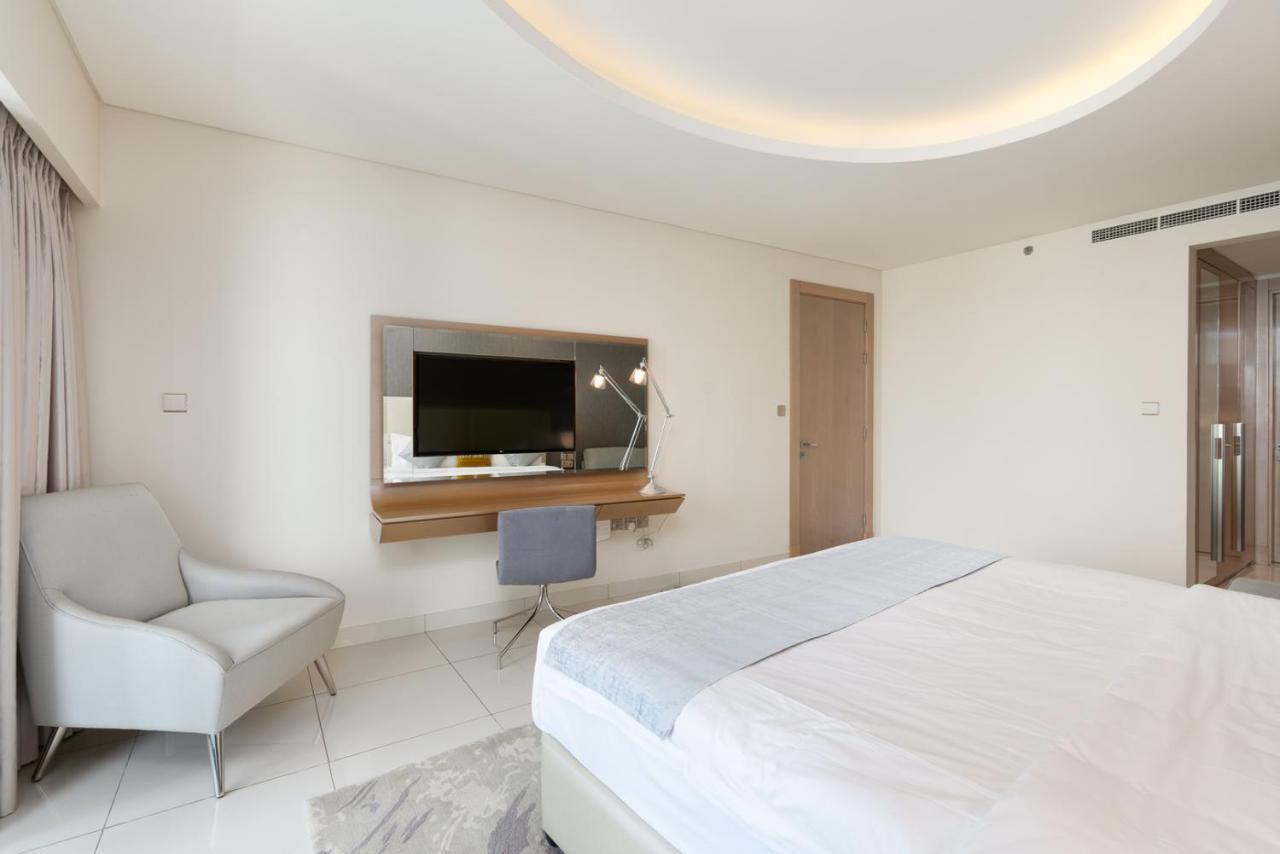 Globalstay Damac Towers By Paramount In Business Bay Dubai Esterno foto