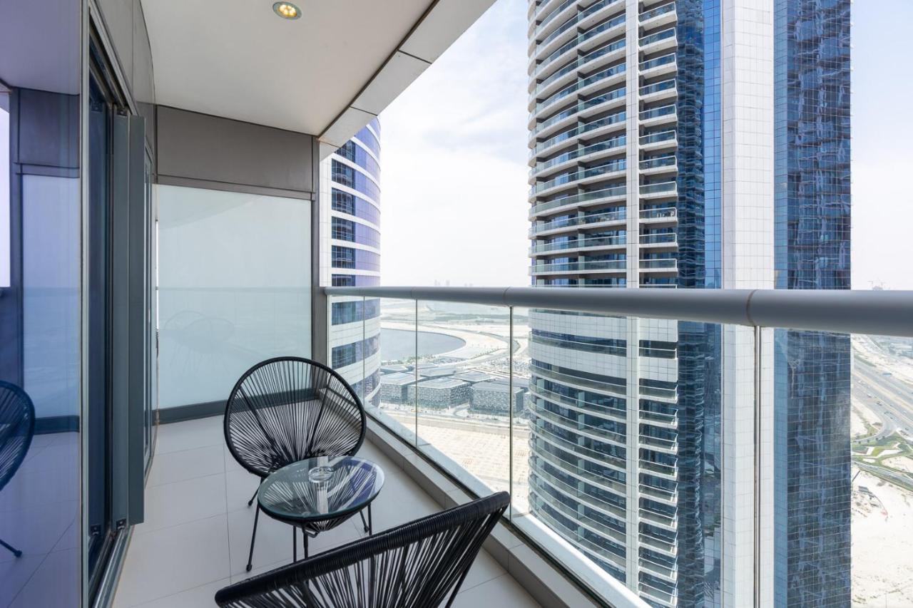 Globalstay Damac Towers By Paramount In Business Bay Dubai Esterno foto