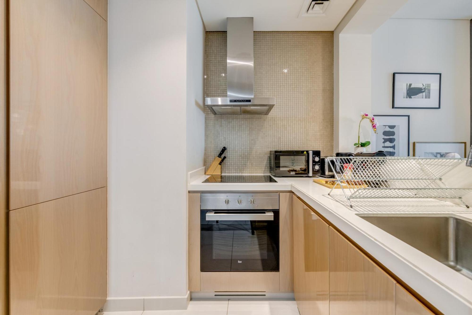 Globalstay Damac Towers By Paramount In Business Bay Dubai Esterno foto