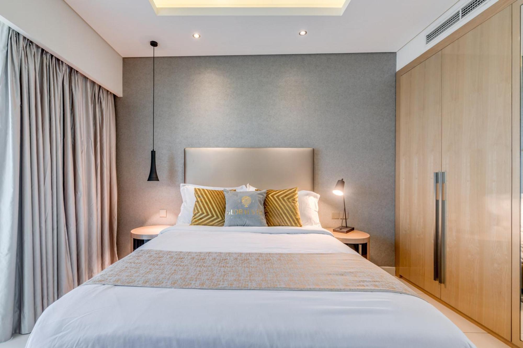 Globalstay Damac Towers By Paramount In Business Bay Dubai Esterno foto